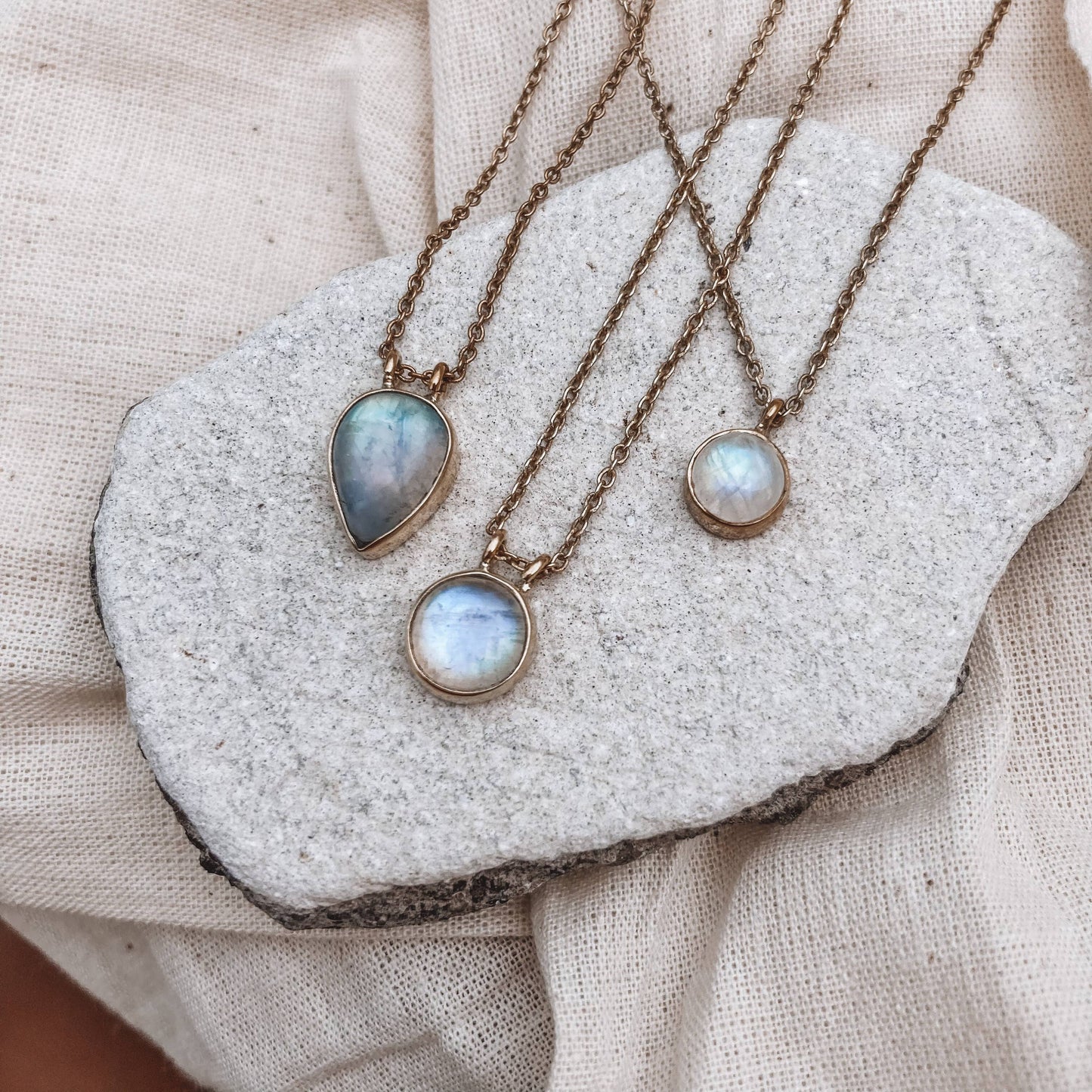 Dainty Moonstone Circle Necklace